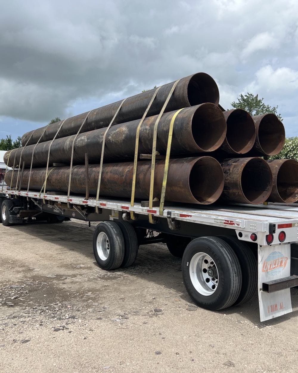 Recovered pipe ready to leave the yard